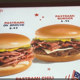 Pastrami Burger